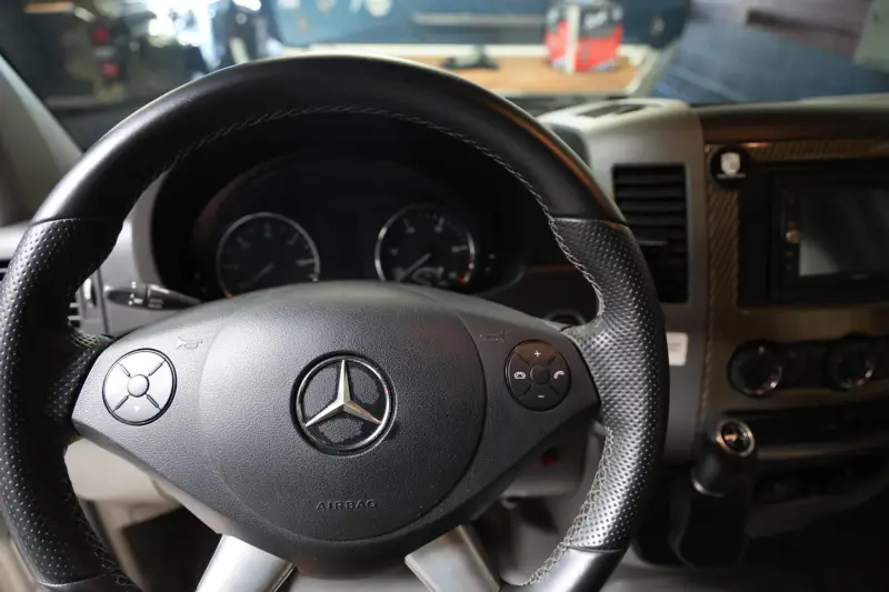 2019 Entegra Qwest 24L photo 52