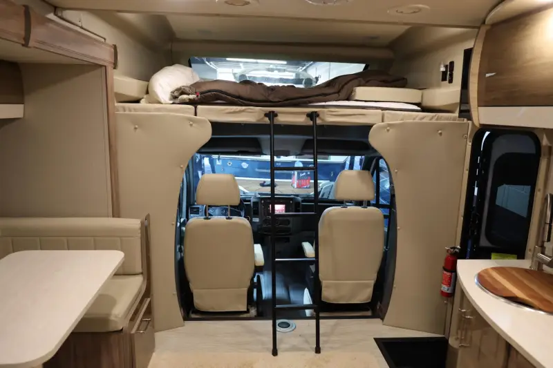 2019 Entegra Qwest 24L photo 59