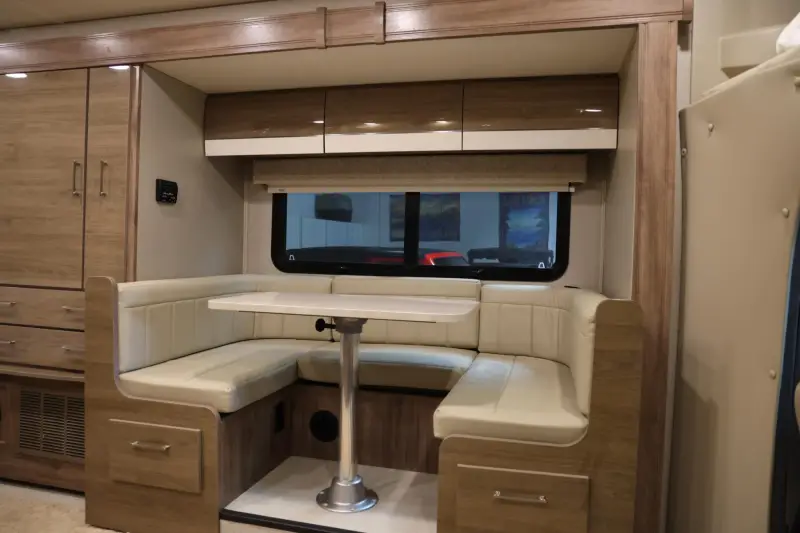 2019 Entegra Qwest 24L photo 65