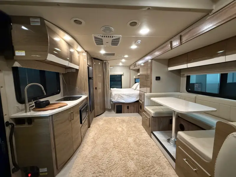 2019 Entegra Qwest 24L photo 61