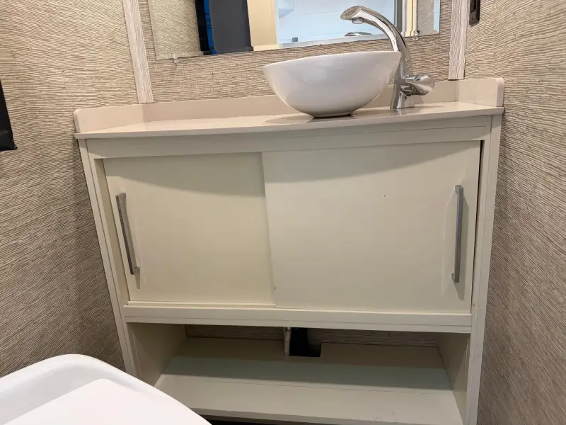 2020 Tiffin Wayfarer 25 RW photo 153