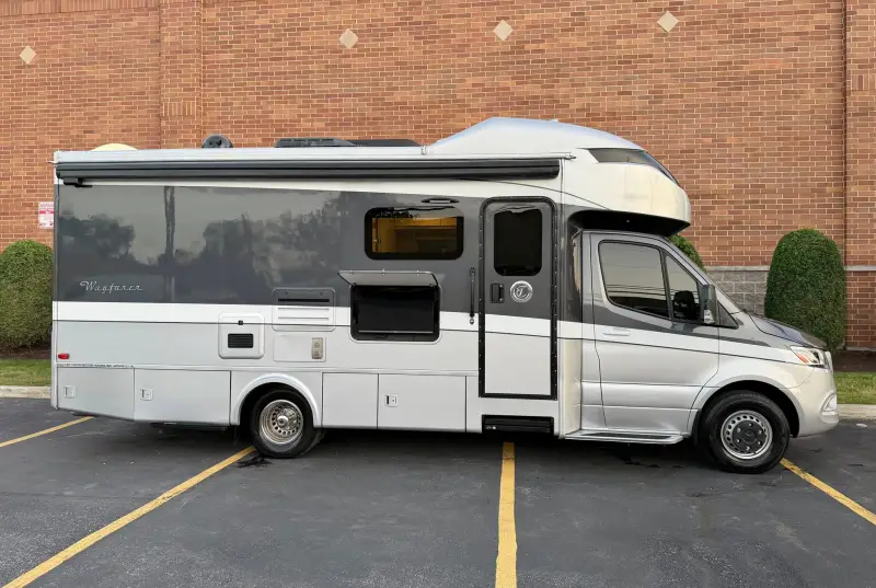 2020 Tiffin Wayfarer 25 RW photo 12