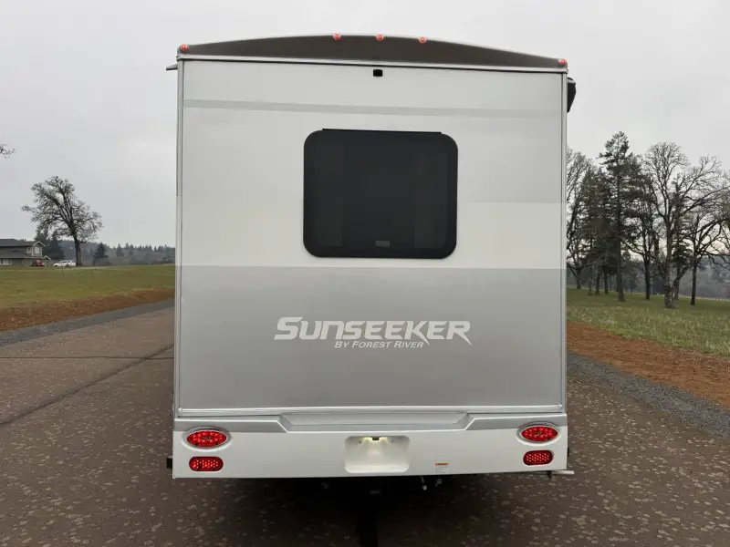 2022  Forest River Sunseeker MBS photo 12