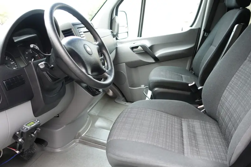 2015 Freightliner Sprinter 2500 4x4 photo 58