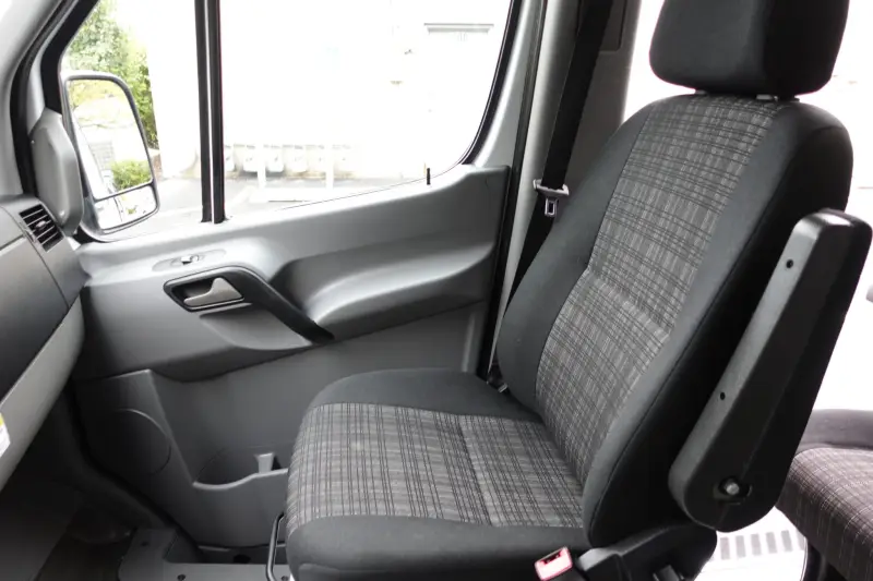 2015 Freightliner Sprinter 2500 4x4 photo 53