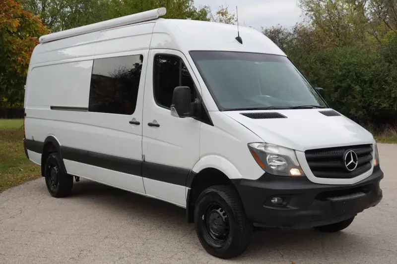 2015 Freightliner Sprinter 2500 4x4 photo 15