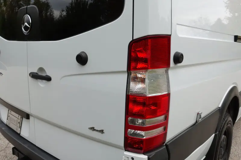 2015 Freightliner Sprinter 2500 4x4 photo 25