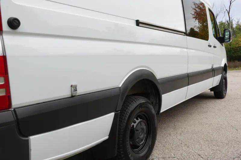 2015 Freightliner Sprinter 2500 4x4 photo 27
