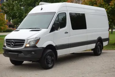 2015 Freightliner Sprinter 2500 4x4