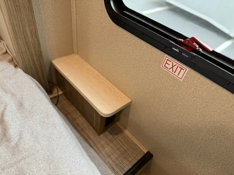 2019 Entegra Qwest 24K photo 80