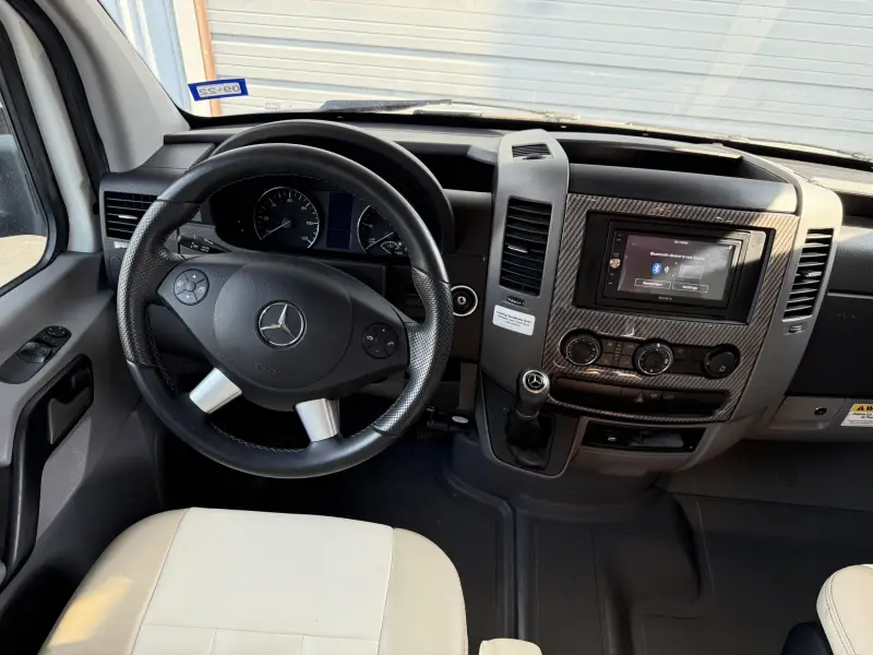 2019 Entegra Qwest 24K photo 39