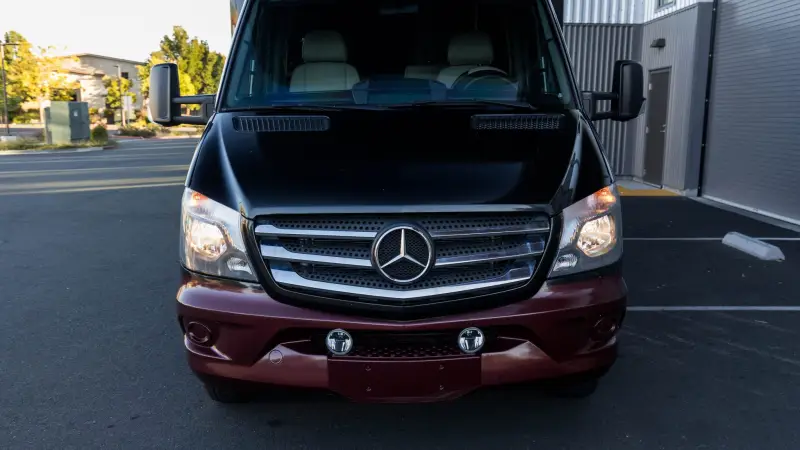 2017 Fleetwood Pulse 24A Conversion photo 35