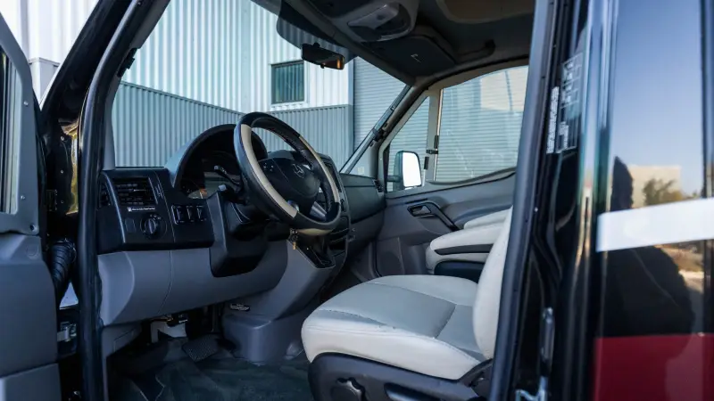 2017 Fleetwood Pulse 24A Conversion photo 42