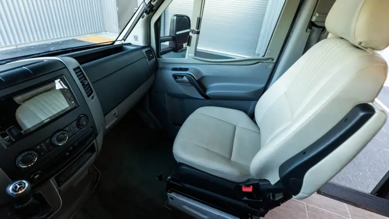 2017 Fleetwood Pulse 24A Conversion photo 49
