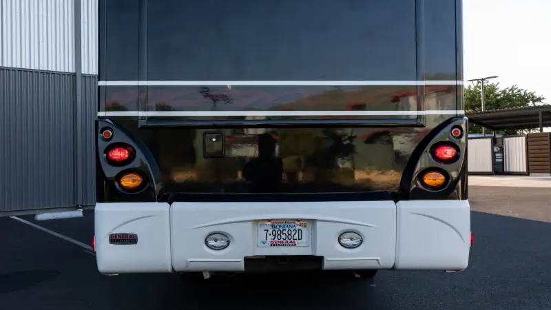 2017 Fleetwood Pulse 24A Conversion photo 27