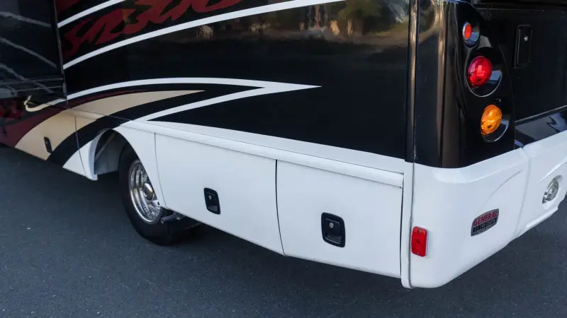2017 Fleetwood Pulse 24A Conversion photo 23