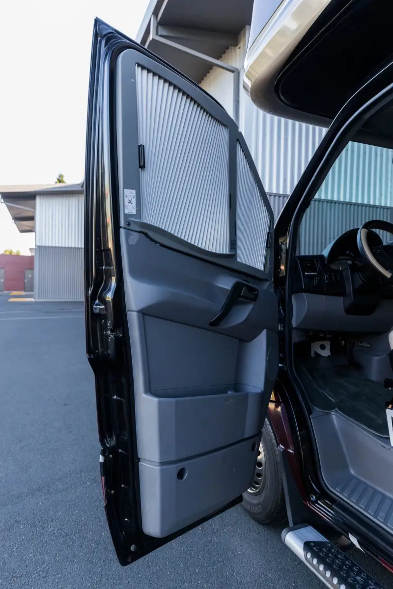2017 Fleetwood Pulse 24A Conversion photo 47