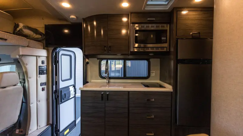 2017 Fleetwood Pulse 24A Conversion photo 79