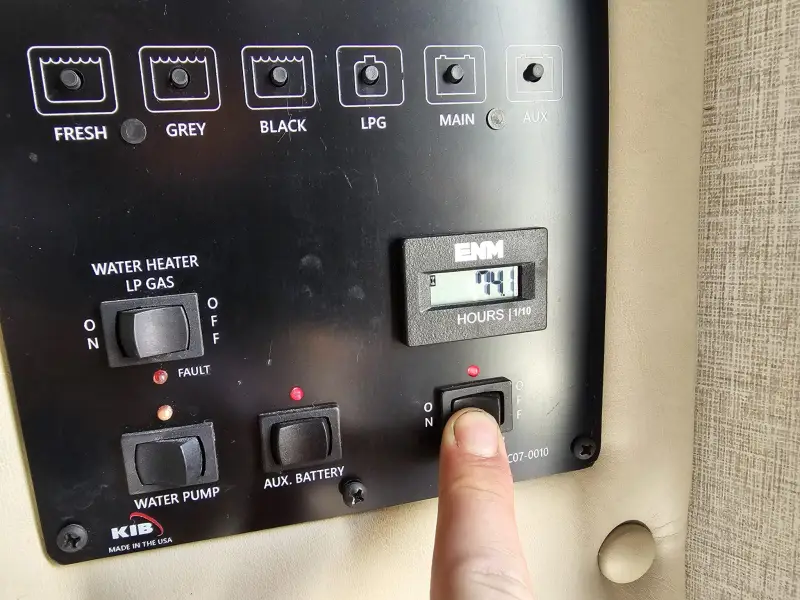 2017 Fleetwood Pulse 24A Conversion photo 129