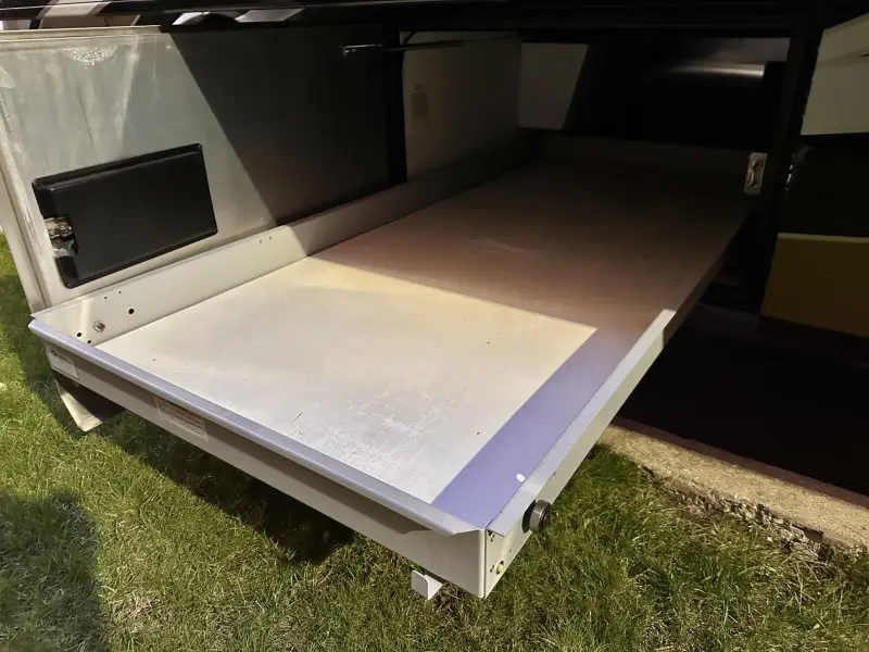 2015 American Revolution LE 42T Motorcoach photo 54
