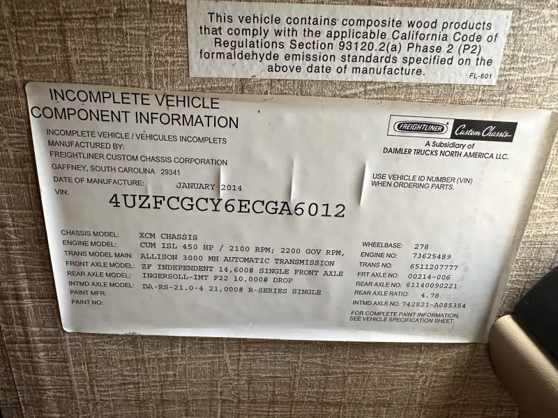 2015 American Revolution LE 42T Motorcoach photo 214