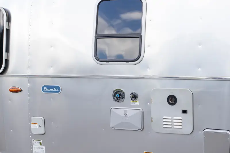 2021 Airstream Bambi 16′ Travel Trailer photo 40