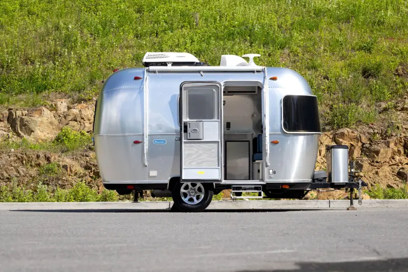 2021 Airstream Bambi 16′ Travel Trailer photo 2