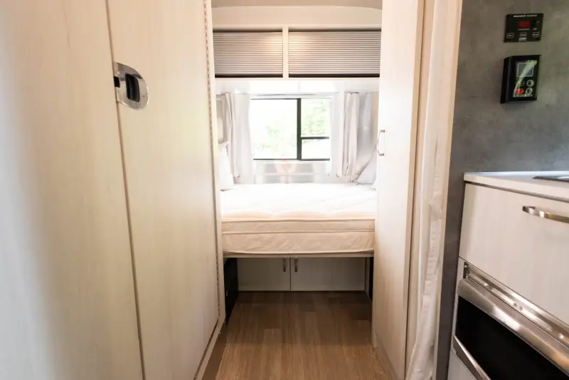2021 Airstream Bambi 16′ Travel Trailer photo 57