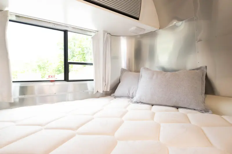 2021 Airstream Bambi 16′ Travel Trailer photo 64