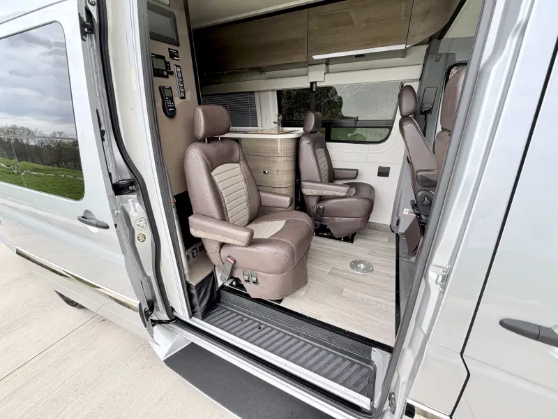 2019 Mercedes-Benz Sprinter 3500 Winnebago Era BM170X photo 116