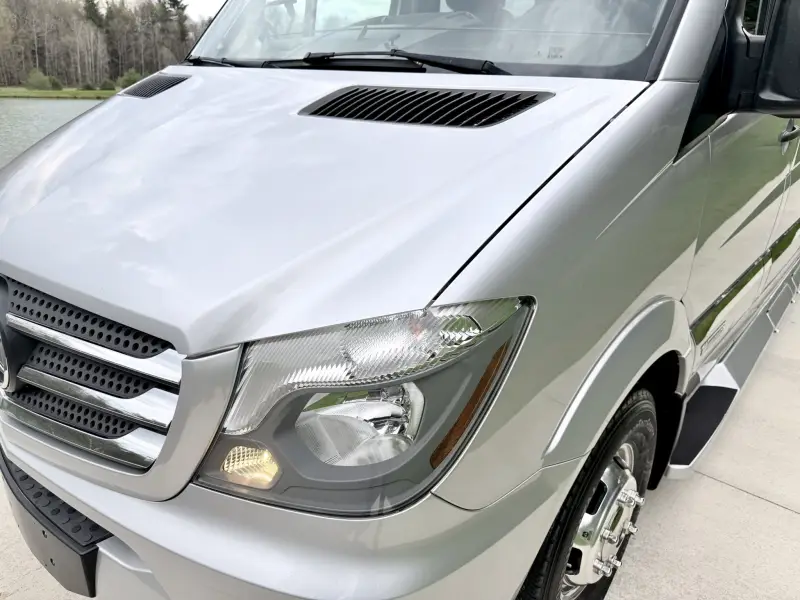 2019 Mercedes-Benz Sprinter 3500 Winnebago Era BM170X photo 40