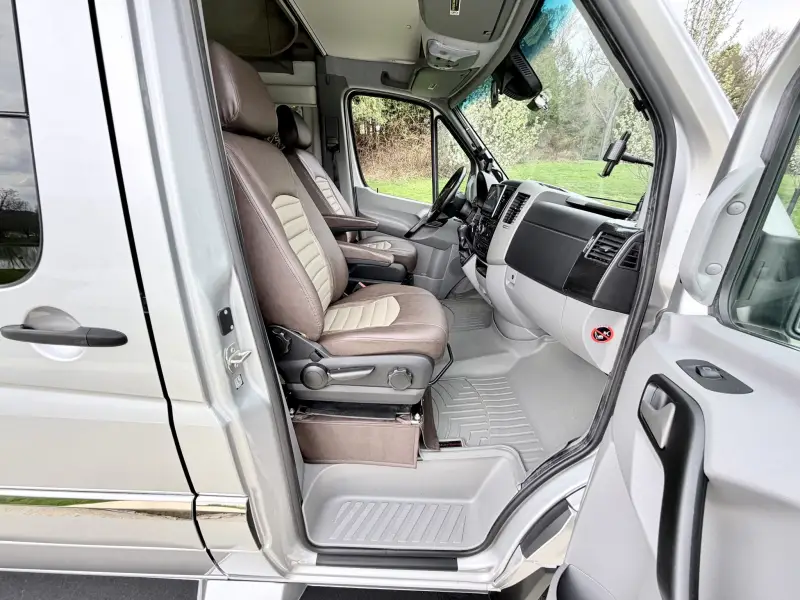 2019 Mercedes-Benz Sprinter 3500 Winnebago Era BM170X photo 85