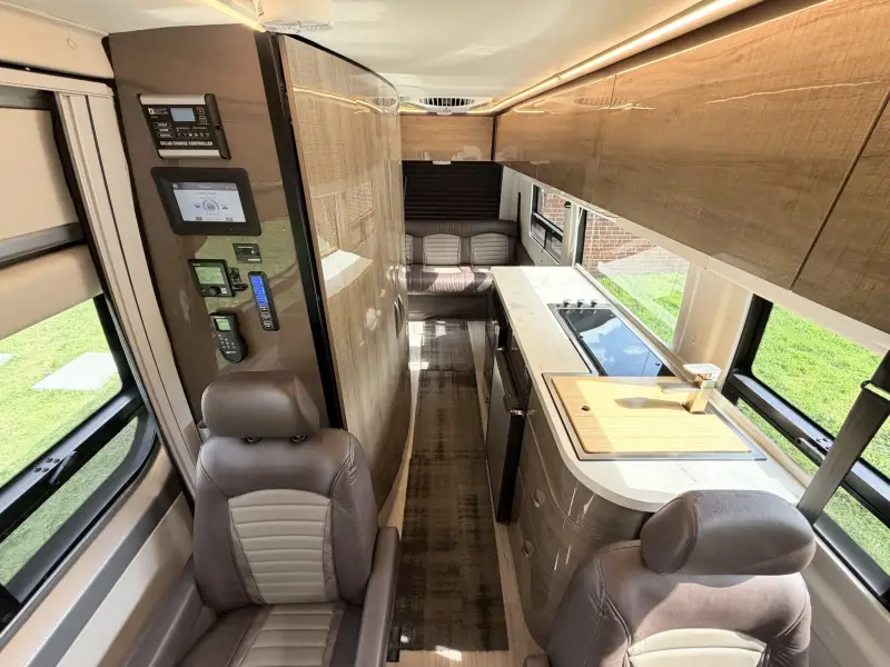 2019 Mercedes-Benz Sprinter 3500 Winnebago Era BM170X photo 137