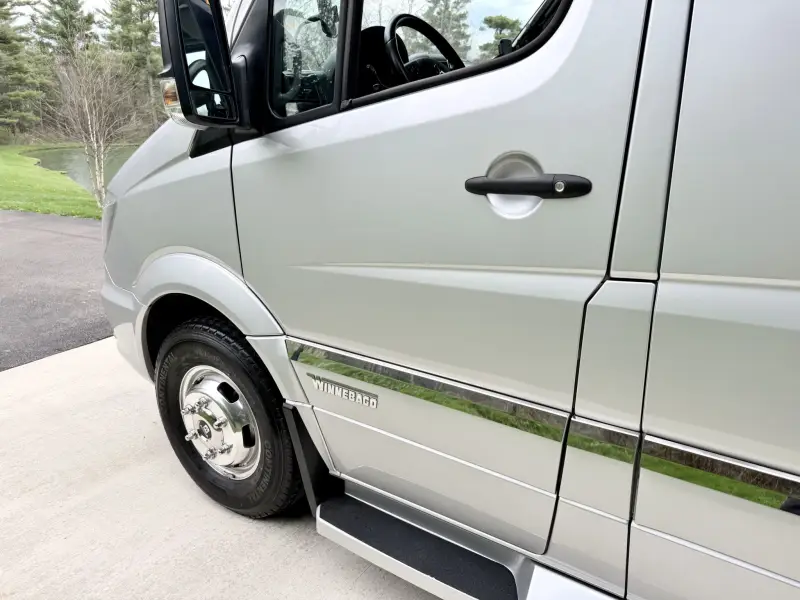 2019 Mercedes-Benz Sprinter 3500 Winnebago Era BM170X photo 31