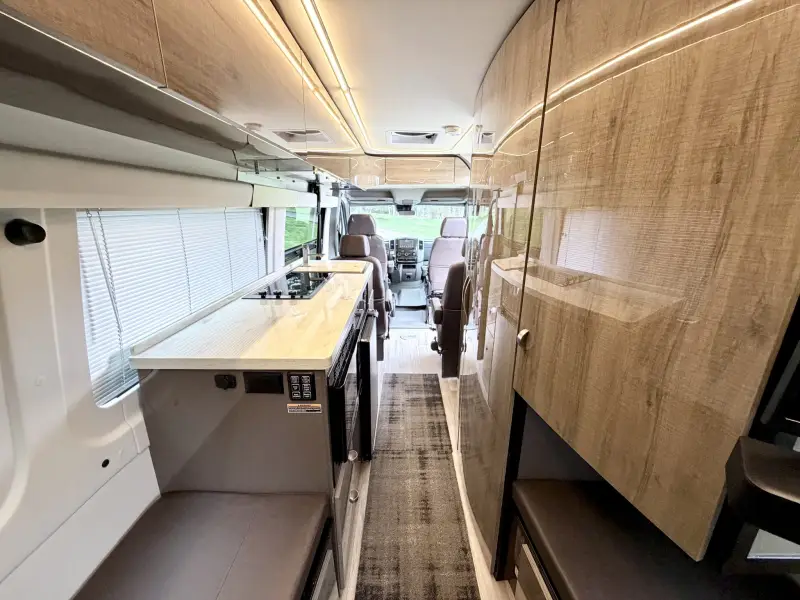 2019 Mercedes-Benz Sprinter 3500 Winnebago Era BM170X photo 146