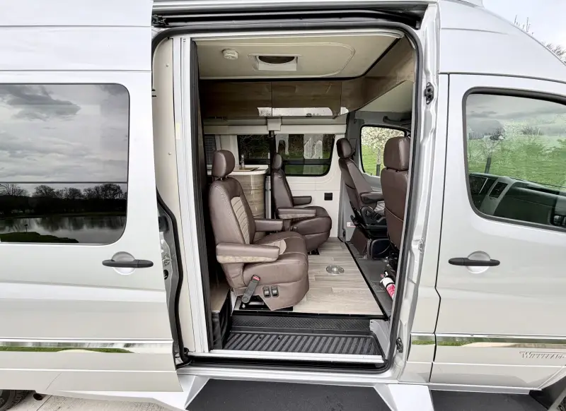 2019 Mercedes-Benz Sprinter 3500 Winnebago Era BM170X photo 115