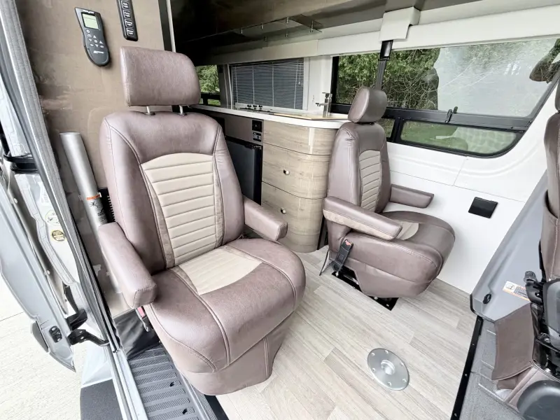 2019 Mercedes-Benz Sprinter 3500 Winnebago Era BM170X photo 120