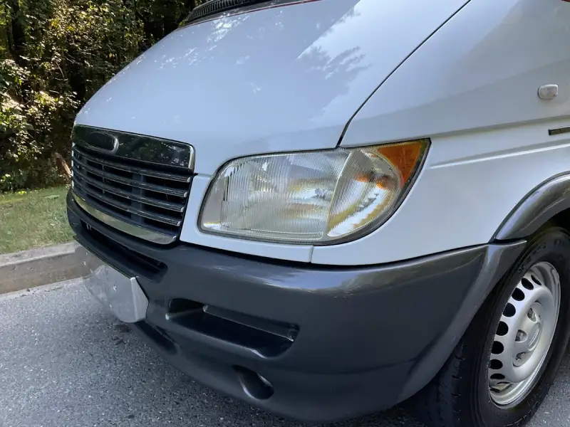 2004 Dodge Sprinter 2500 Gulf Stream Coach Vista Cruiser  SHC photo 38
