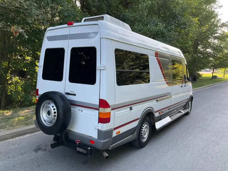 2004 Dodge Sprinter 2500 Gulf Stream Coach Vista Cruiser  SHC photo 20