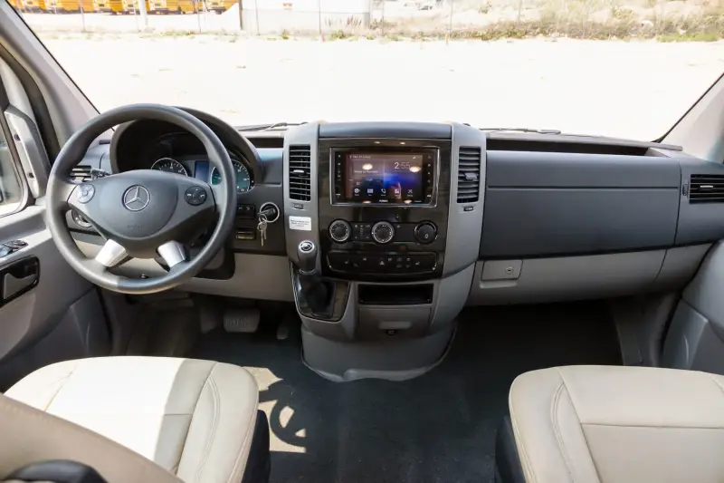 2019 Coachmen Galleria 24FL 4x4 photo 72