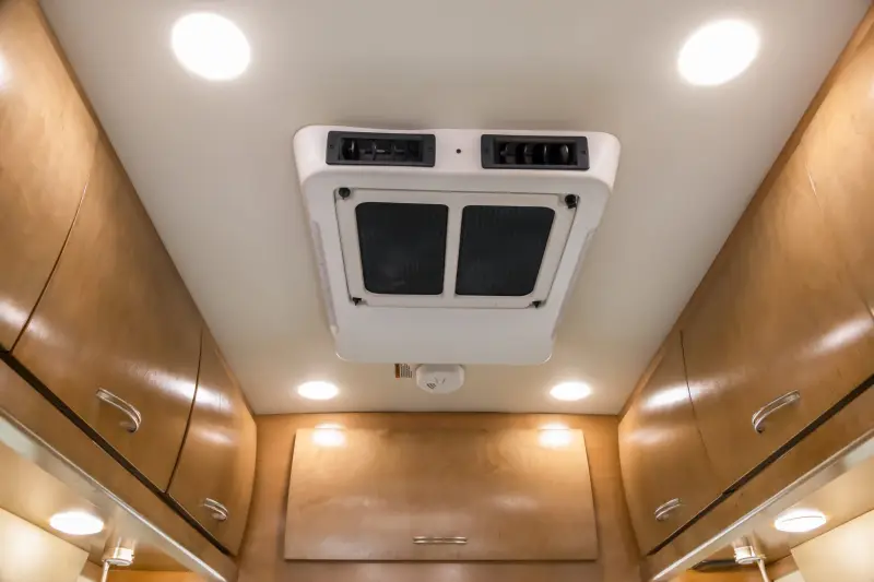2019 Coachmen Galleria 24FL 4x4 photo 121