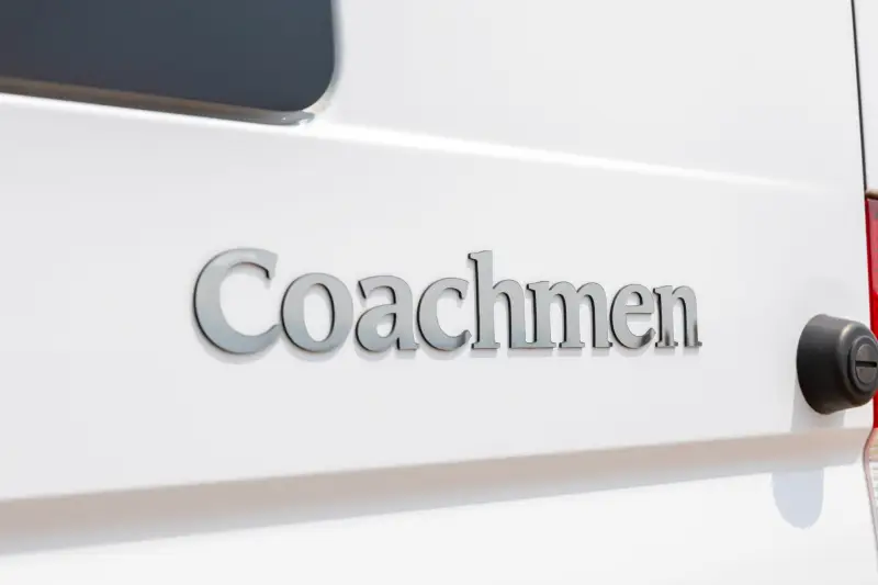 2019 Coachmen Galleria 24FL 4x4 photo 34