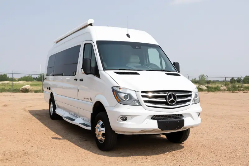 2019 Coachmen Galleria 24FL 4x4 photo 8