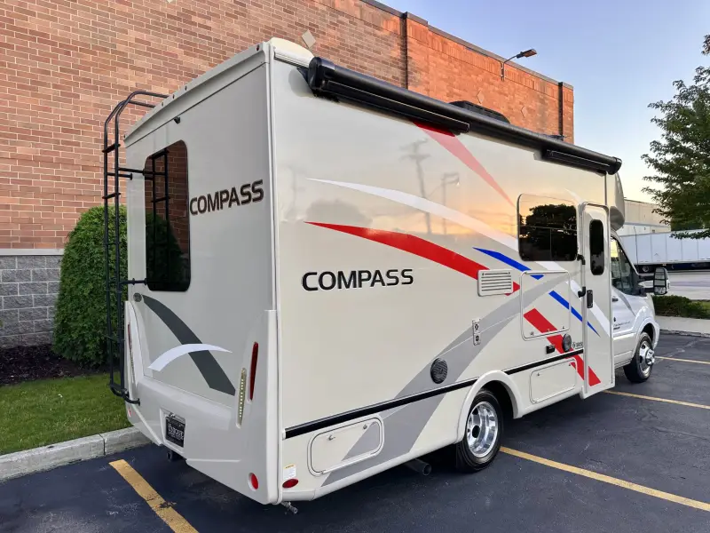 2018 Thor Motor Coach Compass 23TB photo 14