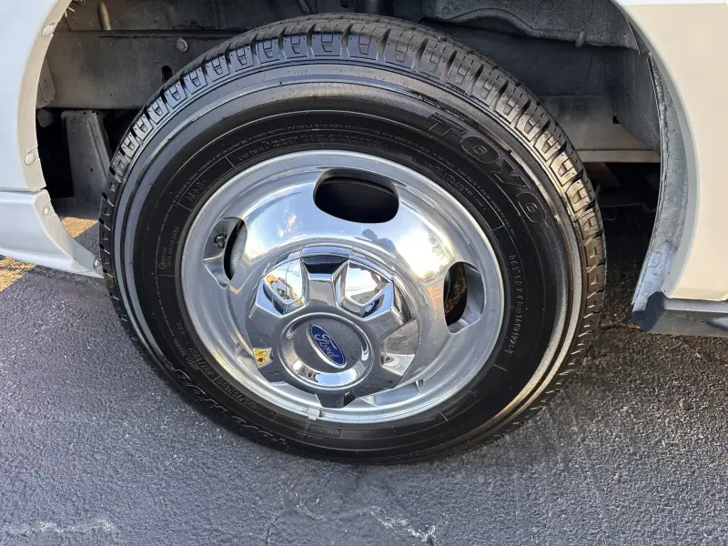 2018 Thor Motor Coach Compass 23TB photo 55