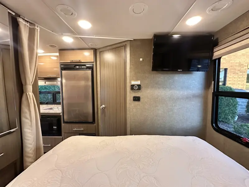 2018 Thor Motor Coach Compass 23TB photo 137