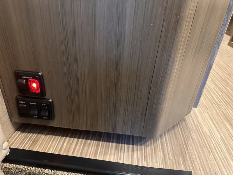 2018 Thor Motor Coach Compass 23TB photo 113