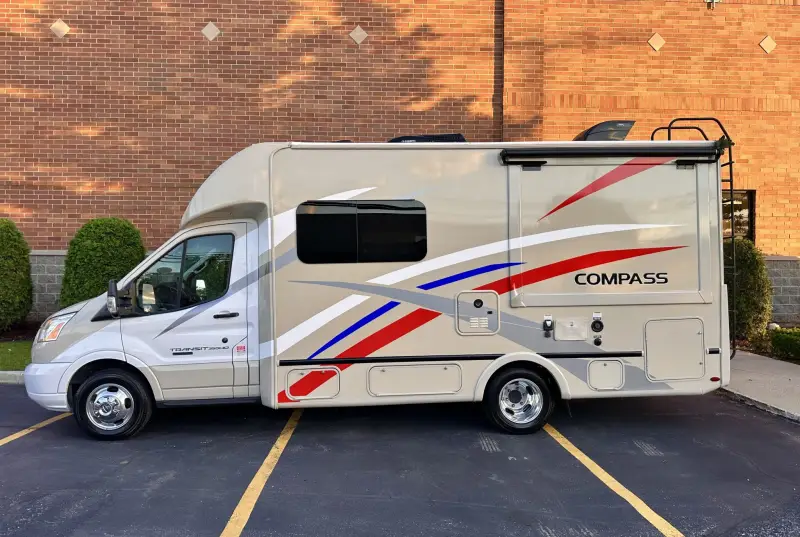 2018 Thor Motor Coach Compass 23TB photo 24