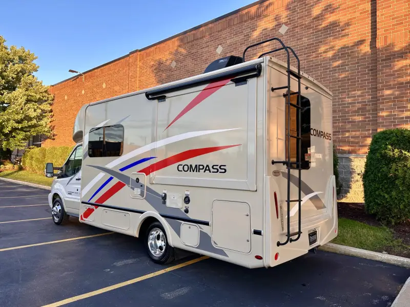2018 Thor Motor Coach Compass 23TB photo 16