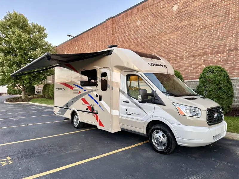 2018 Thor Motor Coach Compass 23TB photo 10